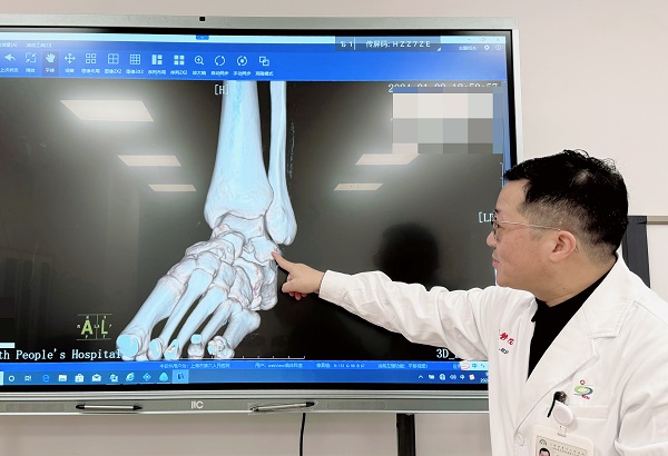 滑雪能否不进骨科？来看四类危险行为五条安全建议第医线(图1)