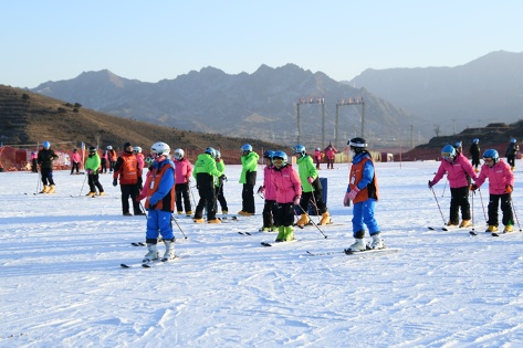 2021-2022雪季廊坊市小学生滑雪冬令营活动圆满落幕完美体育网站(图6)