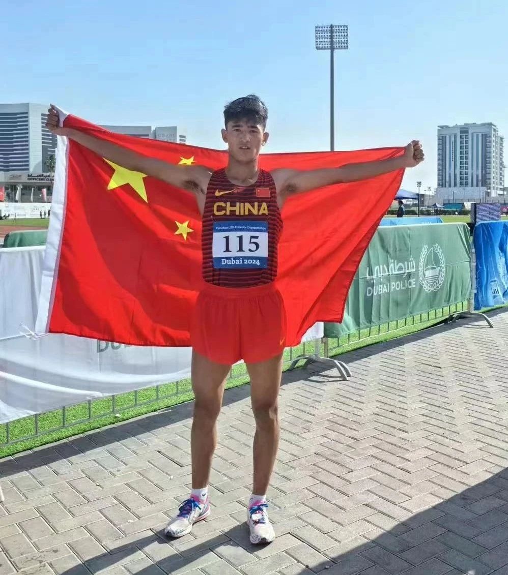 2024年亚洲青年田径锦标赛：00后青海选手尼智获男子竞走100米冠军(图2)