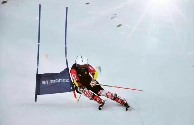 《冰雪知识微课堂》高山滑雪项目有多刺激您知道嘛？(图3)
