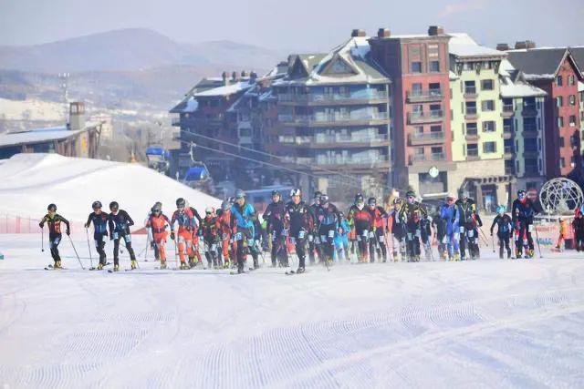 冰雪头条：2024亚洲滑雪登山锦标赛在吉林举行(图1)