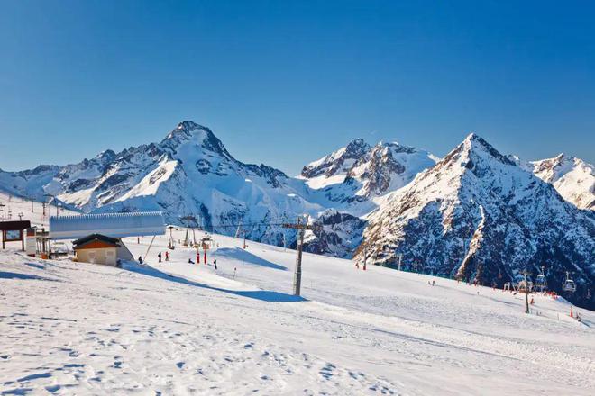 完美体育这个“世界滑雪王国”冬季景致比法国更迷人！这十个理由让你必须奔赴此地！(图3)