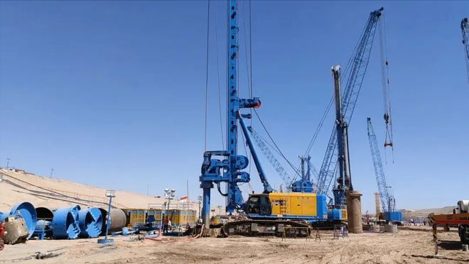 沙特豪掷5000亿美元邀请中国在沙漠建雪山究竟有何目的？(图6)