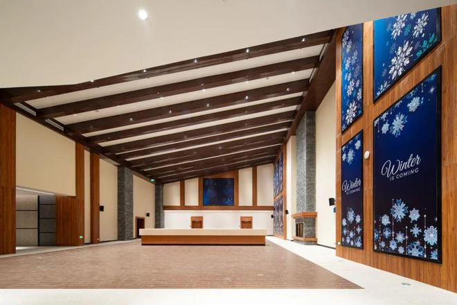 “全球最大”室内滑雪场正式开放(图3)