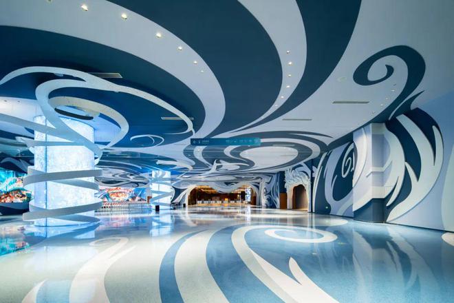 “全球最大”室内滑雪场正式开放(图2)