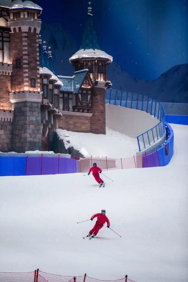 “全年零下”的上海耀雪冰雪世界将开放：雪从哪里来？用电怎么办？完美体育网站(图4)