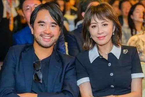 事实证明61岁久居日本的丁克一族梁朝伟早已选择了另一种人生(图11)
