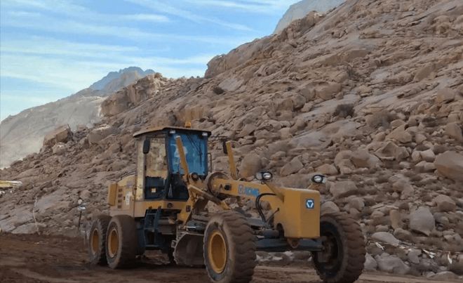笑麻了！沙特出资5000亿美金请中国在沙漠建雪山评论区亮了(图10)