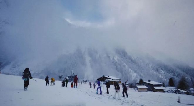 完美体育这个冬天去看雪(图1)