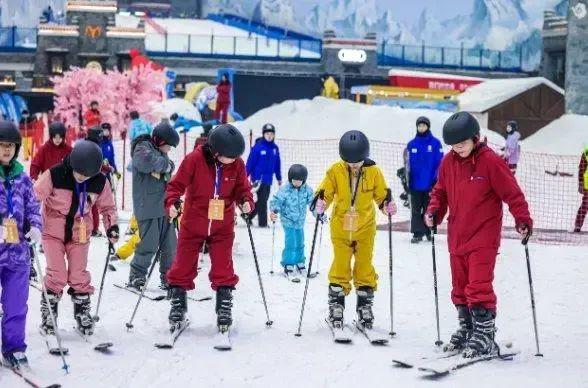 冰雪头条：成都新一届冰雪季开启(图3)