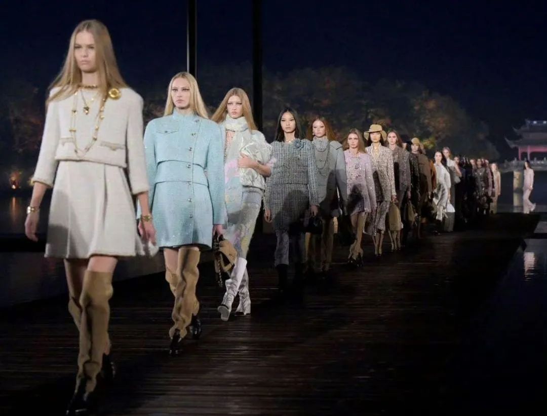 每周速报谷爱凌夺得自由式滑雪U型场地世界杯冠军易烊千玺成为FILA品牌全球代言人(图3)