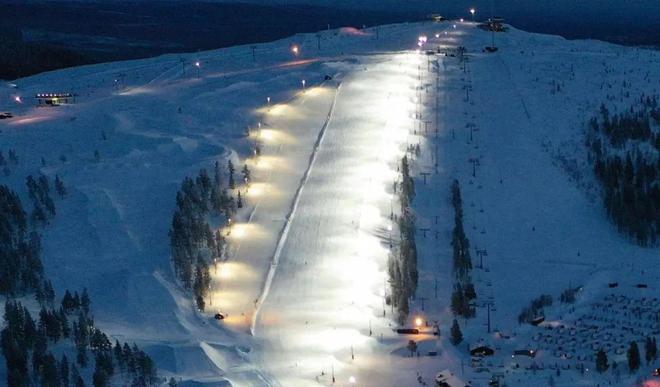 冬游青岛“花式”玩雪攻略完美体育请签收！(图3)