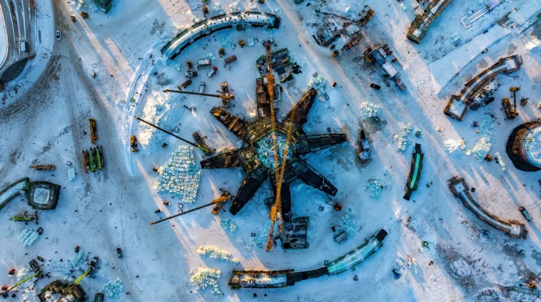 先睹为快！第二十六届哈尔滨冰雪大世界主塔“亚洲同心”效果图官宣！(图2)