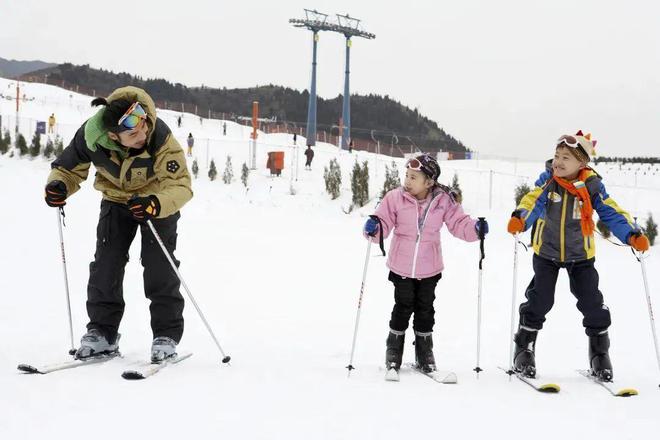 完美体育网站又到一年滑雪季冰雪运动知识你真的了解吗？(图1)