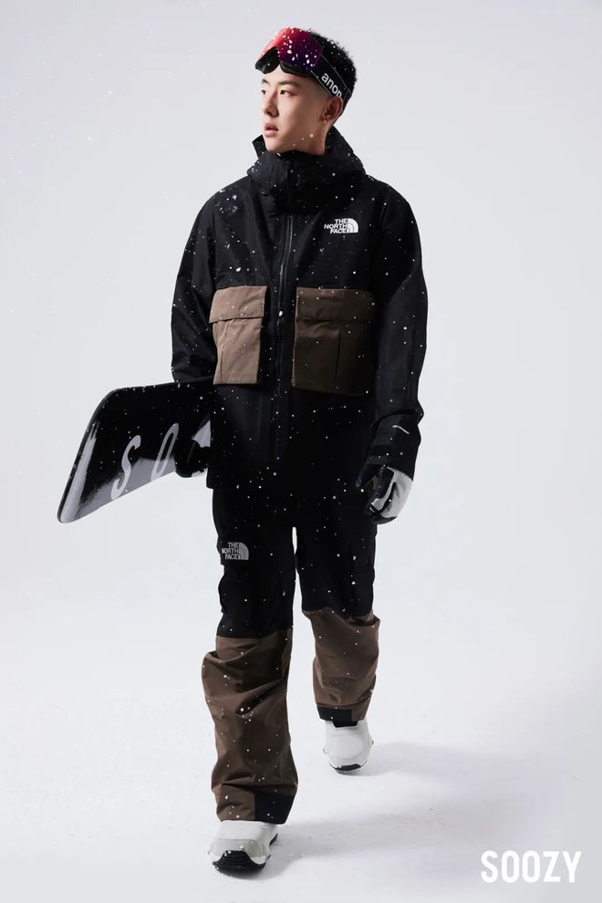滑大雪穿大牌！6款男士单板滑雪服推荐(图7)