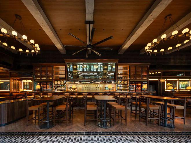 NEWS｜张新成于北京宝格丽酒店点亮艺术装置揭开崭新一年的绚丽旖景(图60)