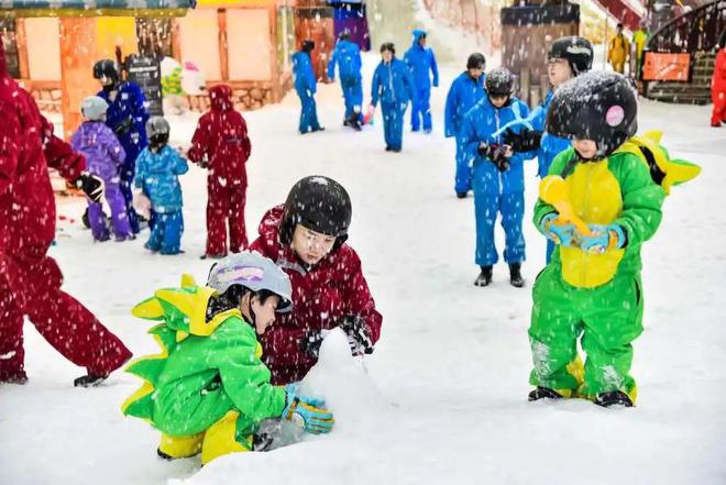 新华社广州花都：数据见证新春冰雪经济新活力完美体育(图3)