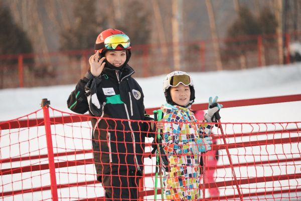 完美体育网站火热的冰雪经济之下一个冰冷的事实(图3)