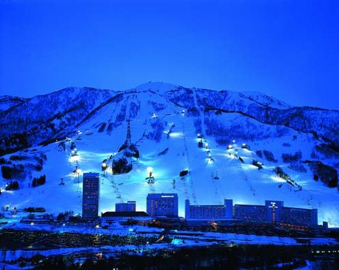 日本滑雪天堂不止是雪！这些热门滑雪场等你来探索(图3)