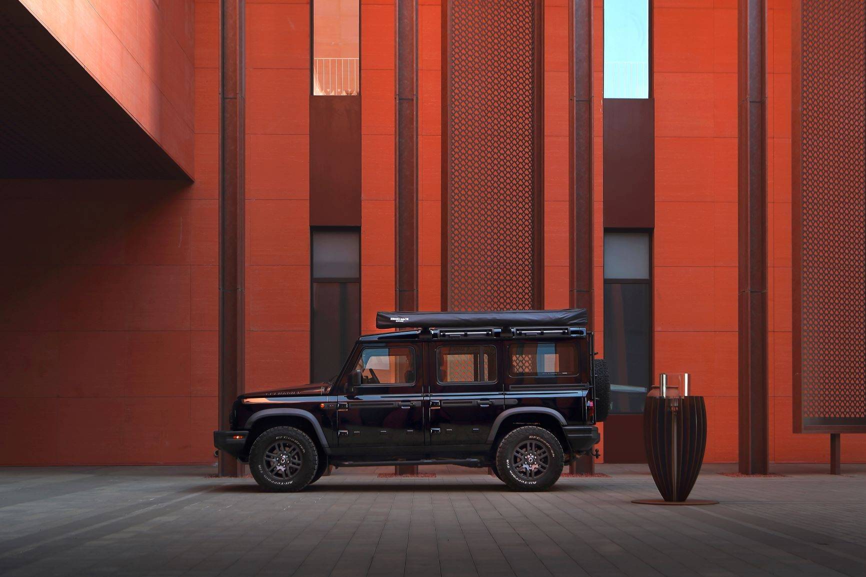 英力士汽车品牌之完美体育网站夜：全球技术赋能坚定(图1)