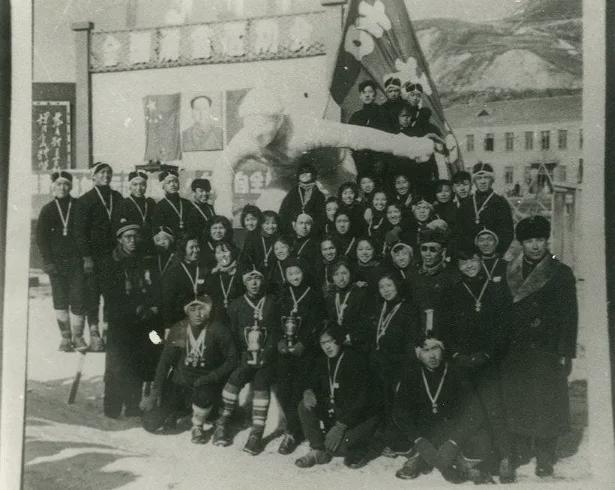 冰雪头条：冰雪运动之城的历史记忆(图1)