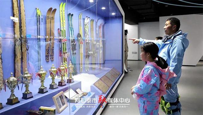 走进阿勒泰人类滑雪起源地博物馆探寻滑雪历史与足迹(图2)