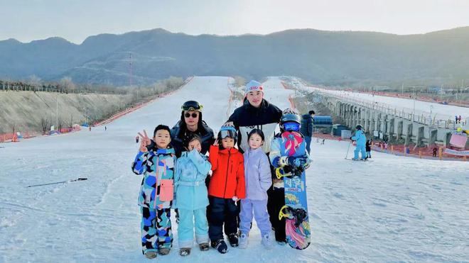 1400㎡超大场地任你滑！前国家队运动员任教！启迪冰雪中心轮滑、滑冰体能课限时免费体验中！(图9)