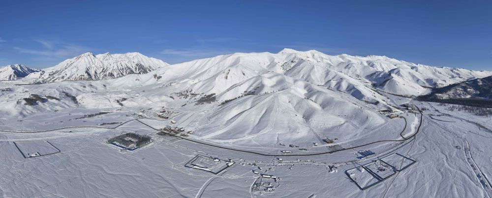 冰雪运动成就新疆文旅新名片(图1)