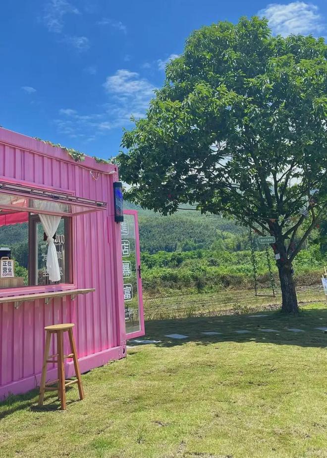 年轻人跟风开村咖幻灭了投几十万改造土房子淡季没人只好关门(图7)