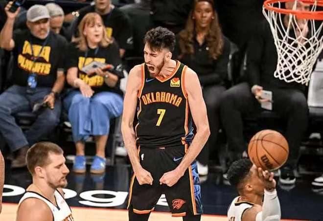 43分大胜！雷霆1-1掘金亚历山大34+8约基奇六犯离场(图2)