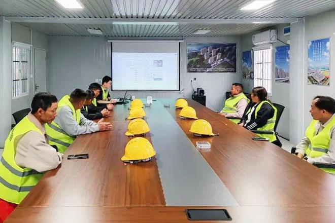 凤台西城棚改项目主体结构全部封顶(图2)