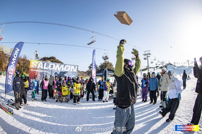 别只盯着迪桑特这13个滑雪品牌火到没朋友！(图15)