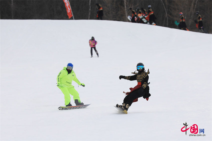 2024年阿尔山市太伟滑雪场正式开板(图5)
