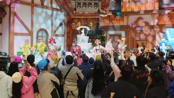 水世界99元特惠票、滑雪双人同行一人免单！上海耀雪周年庆福利都在这里(图1)