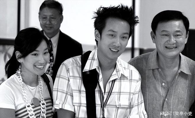 他信的3个孩子:两个女儿漂亮又有才华儿子是亿万富豪家庭美满(图2)