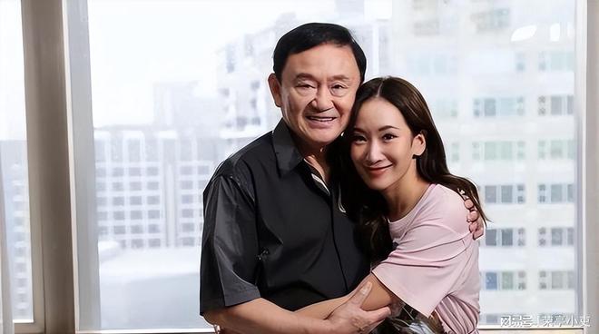 他信的3个孩子:两个女儿漂亮又有才华儿子是亿万富豪家庭美满(图8)