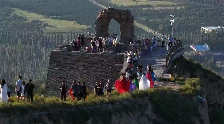 广武长完美体育城以“保护+发展”破局农文旅融合点亮古塞新篇(图1)