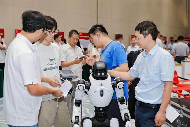 正式发布！珠海香洲区国企“变阵”！(图2)