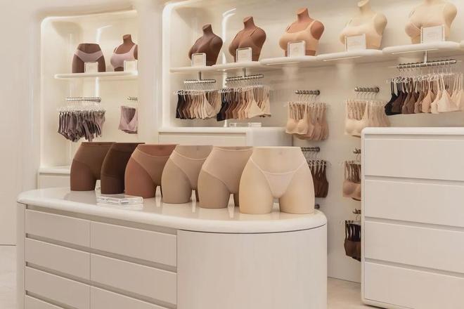 完美体育网站影史经典食人魔：汉尼拔吃烂钱为网红卡戴珊打虚假广告！(图2)