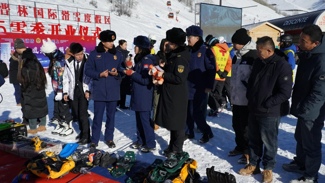 【全民消防生命至上】新疆消防救援总队联合自治区文旅开展冬季旅游安全培训直播活动(图3)