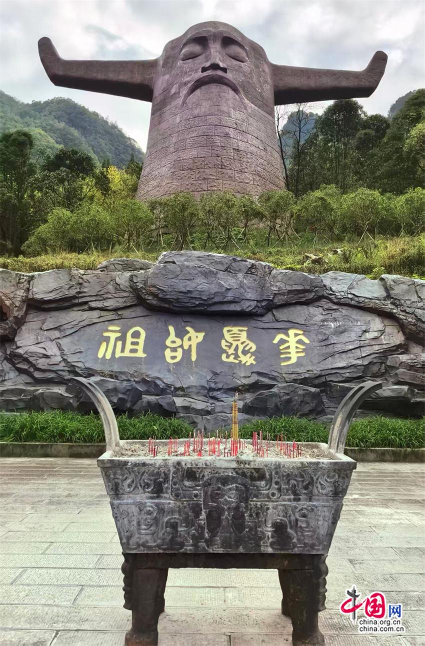 高舜礼：神农架的旅游应重在“神”上发力(图2)