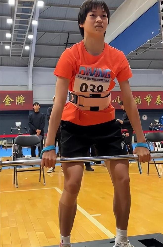 演都不演了？全红婵刚抵达新疆恶心的情况就出现了还不止一件(图15)
