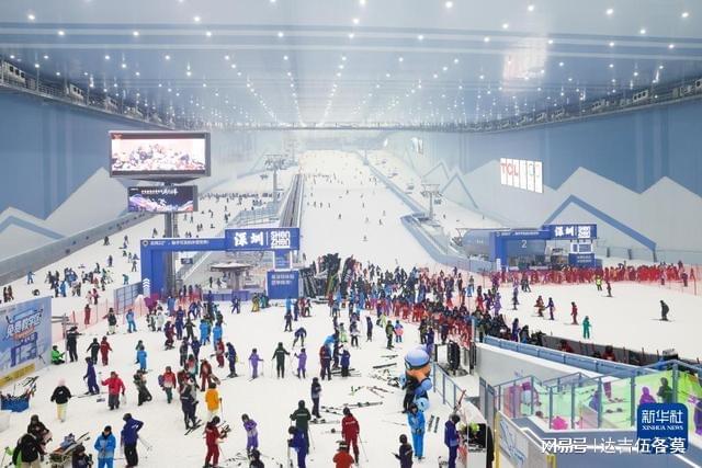 时光相册丨新雪季开启!影像见证中国滑雪“华丽转身”(图31)