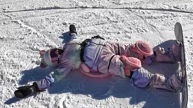 全运会结束后全红婵抵达新疆滑雪没想到恶心的一幕还是发生了(图14)