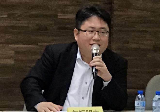 完美体育网站又一大汉奸冒头移民日本大骂中国人称没有中国世界更幸福(图1)