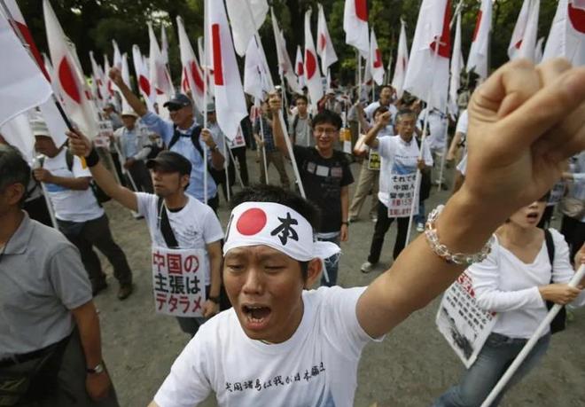 完美体育网站又一大汉奸冒头移民日本大骂中国人称没有中国世界更幸福(图4)