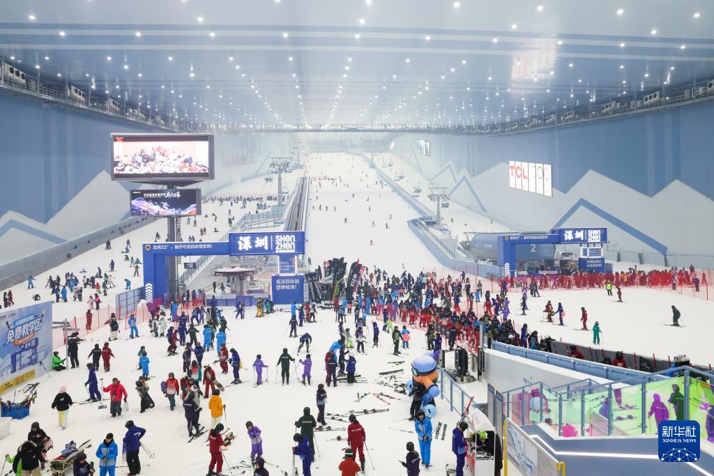 財經觀察：中國冰雪經濟開啟“萬億”新賽道(图1)