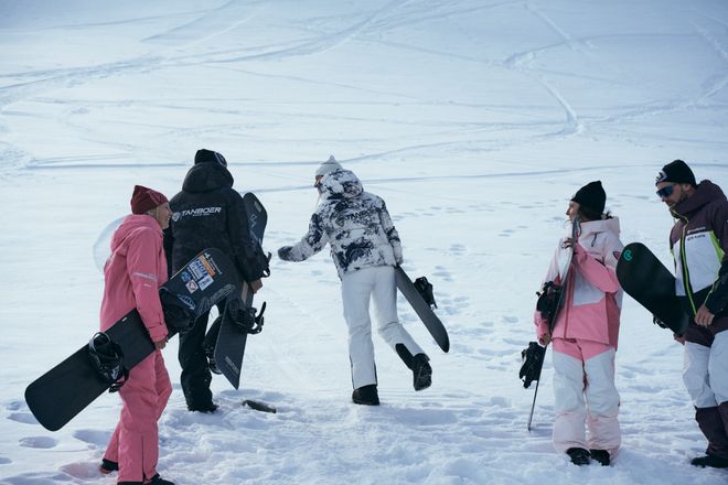 完美体育网站雪舞山巅背后坦博尔的冰雪专业化破局之路(图3)