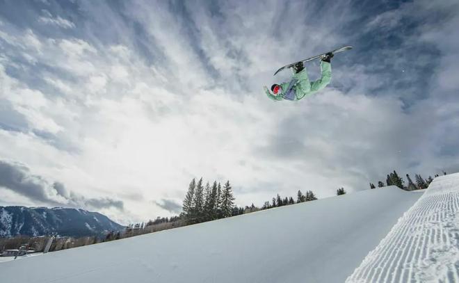 阿斯本雪堆山滑雪村202425雪季精彩活动完美体育等你来参加!(图8)