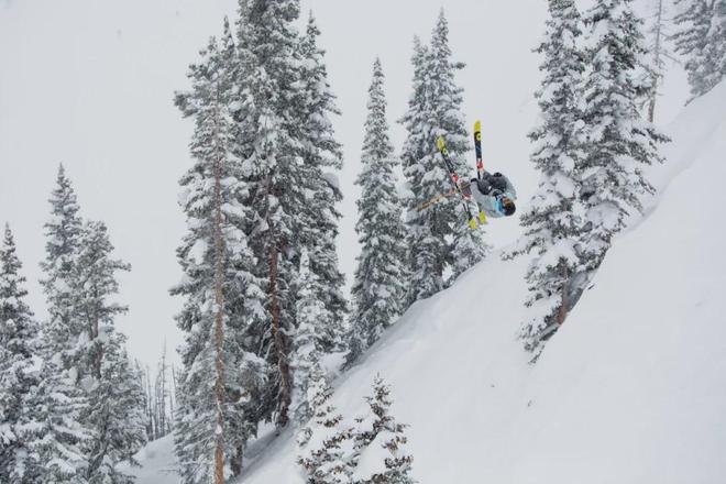 阿斯本雪堆山滑雪村202425雪季精彩活动完美体育等你来参加!(图9)